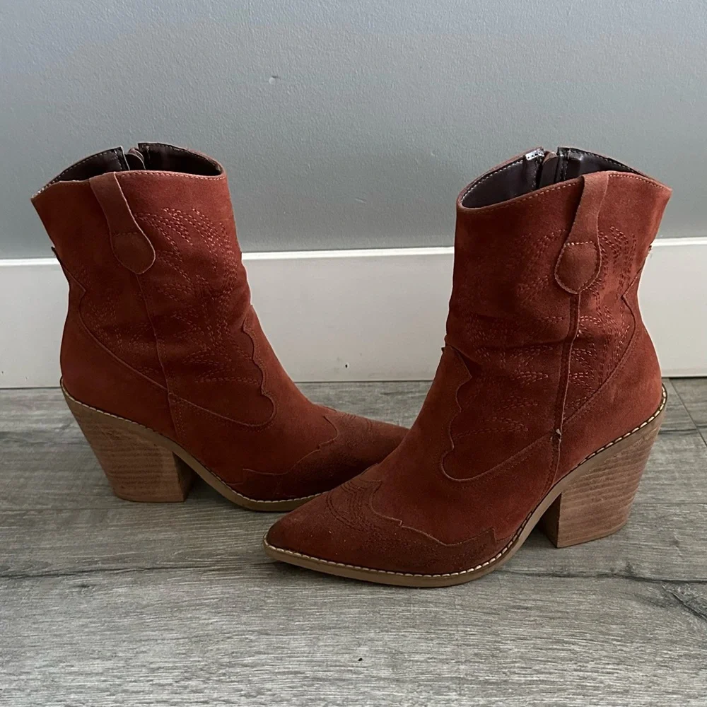 Women's Rust Suede Western Ankle Booties with Side Zip - Picture 2 of 4